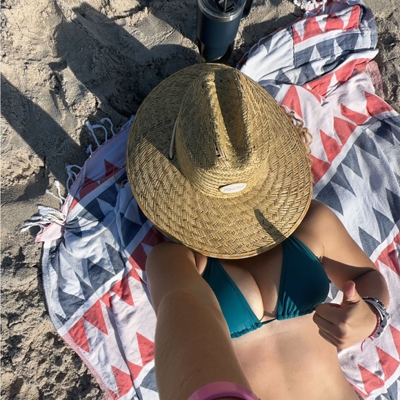 Meet your Posher, Izzy - Picture 1 of 1